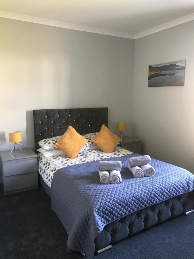 4 York Drive, Portree , Isle Of Skye Apartman Kültér fotó